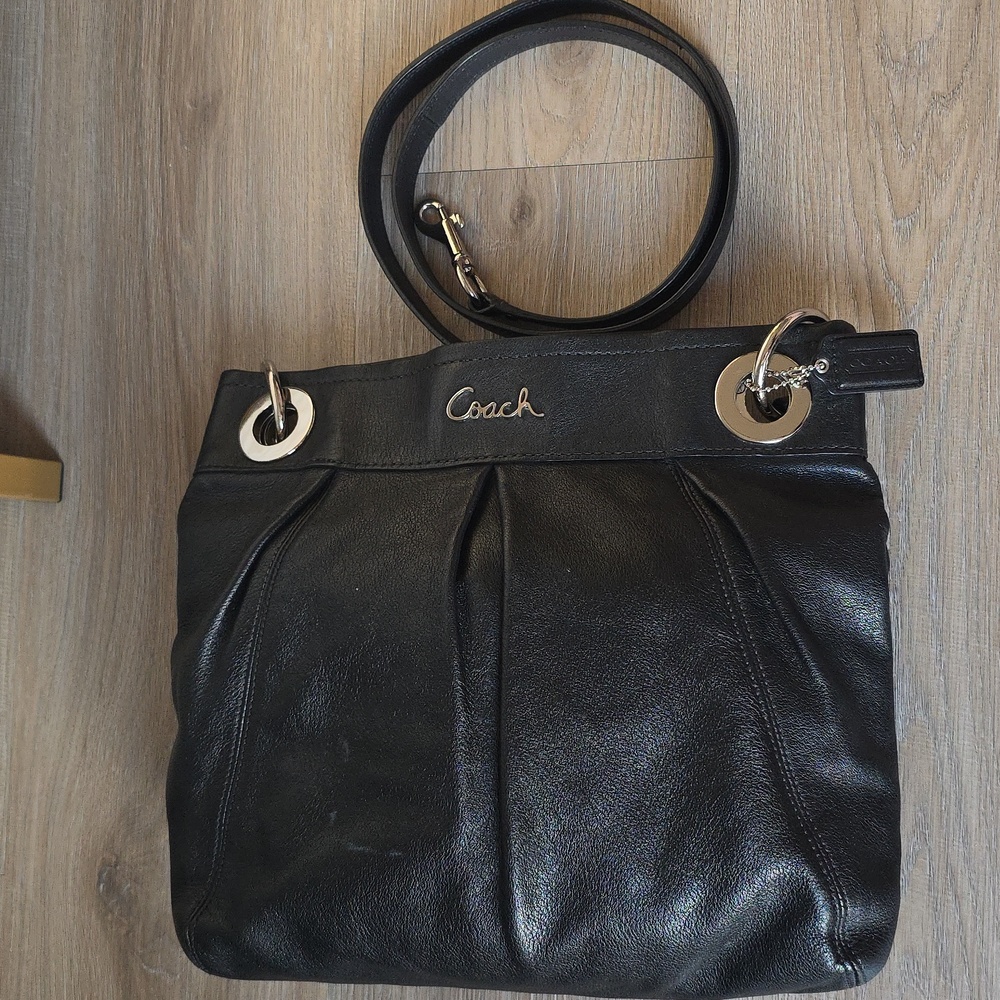 Coach Ashley Leather Hippie Pleated Shoulder Bag Crossbody Purse - Picture 6 of 16